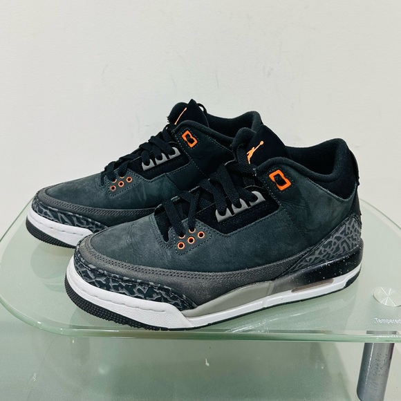Air Jordan 3 Fear Pack Retro Total Orange Gray Grade School Youth‎ Size 6Y Nike - Picture 1 of 10